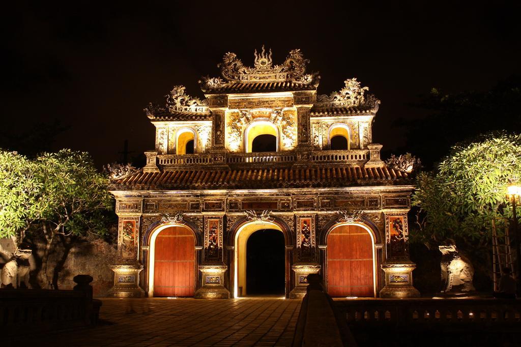 Sh Hotel Hue Exterior photo